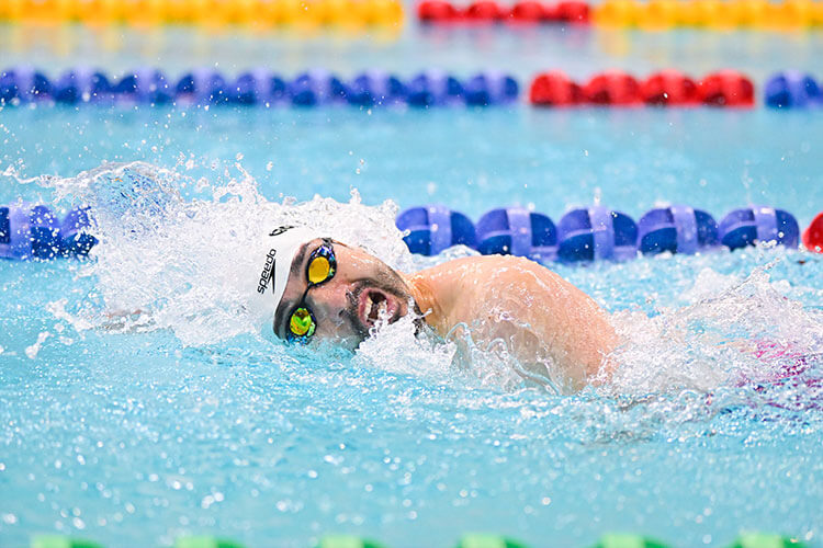 TAKAYUKI SUZUKI 鈴木孝幸